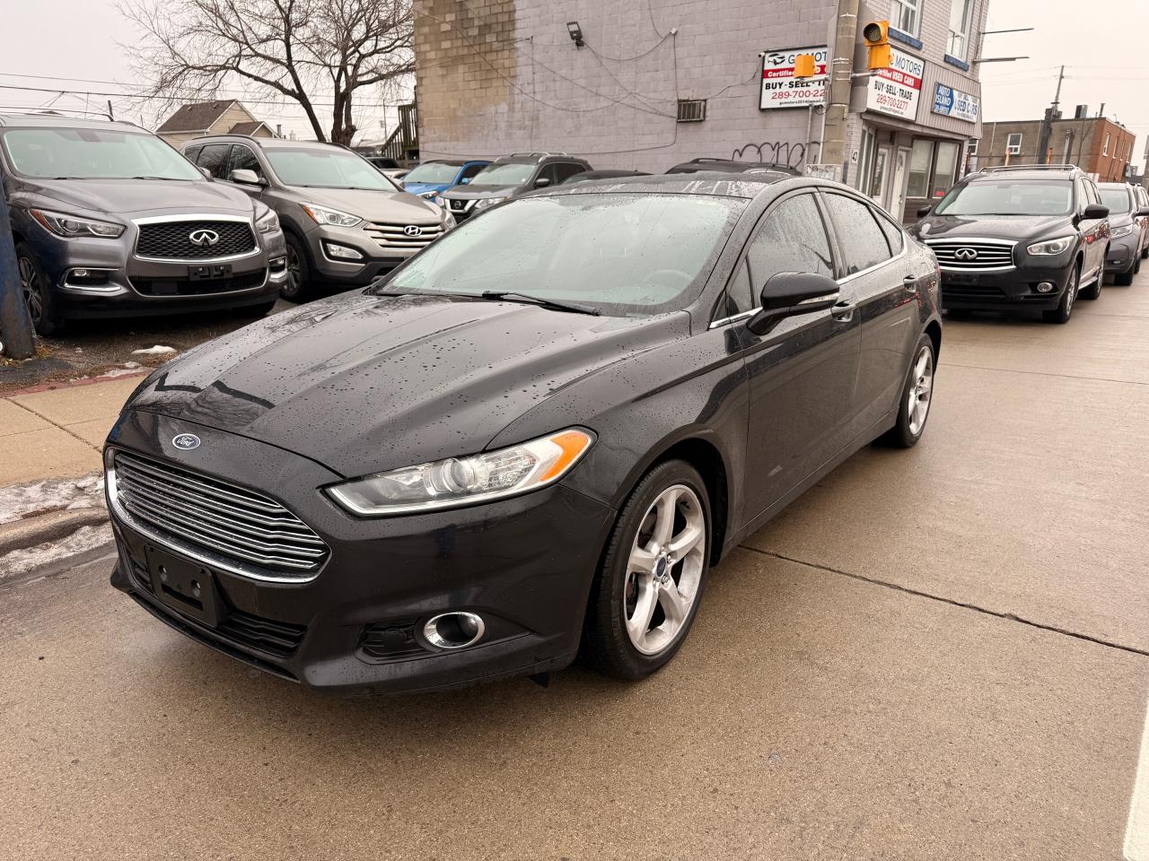 2016 Ford Fusion SE Photo