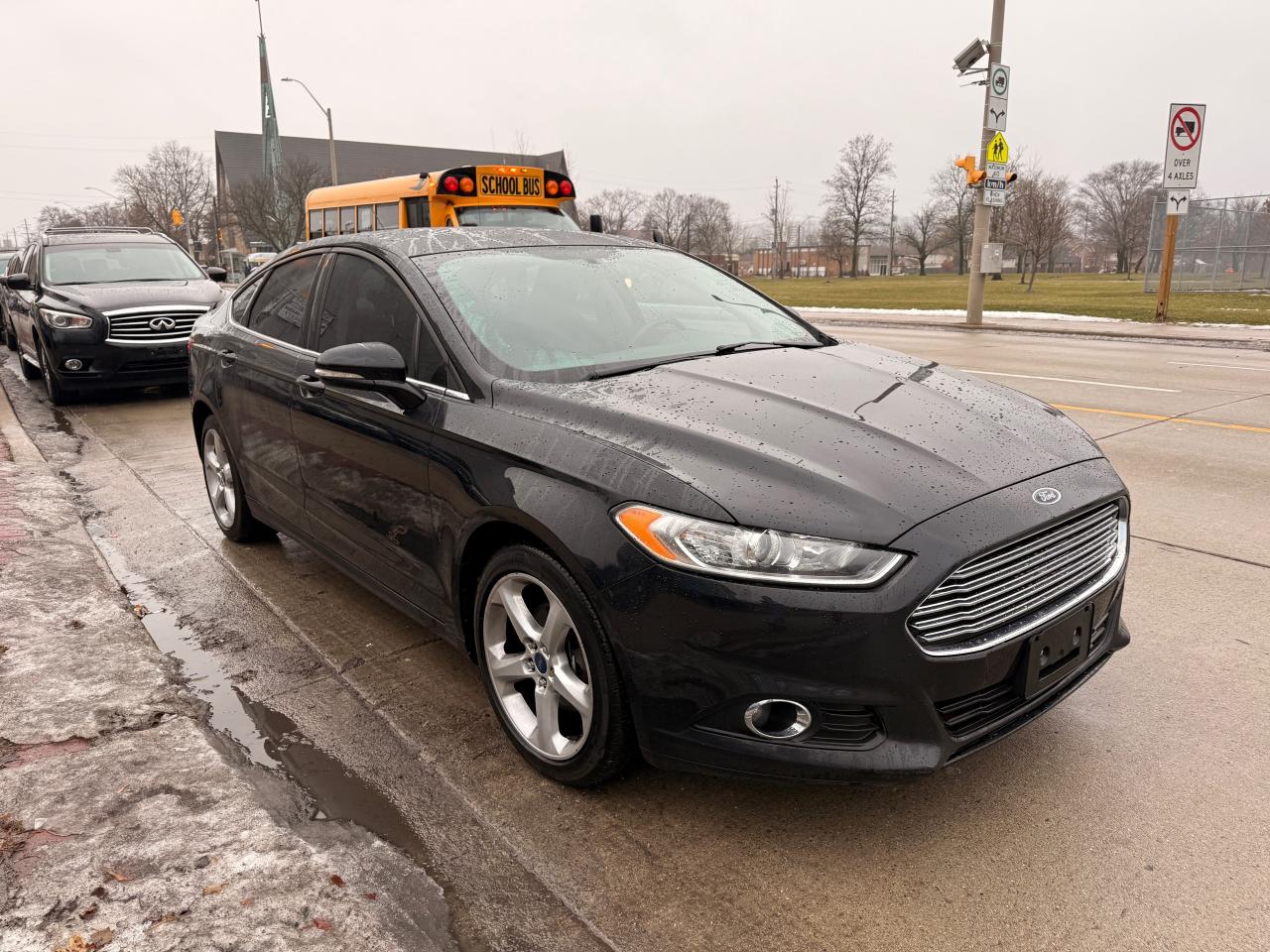 2016 Ford Fusion SE Photo4