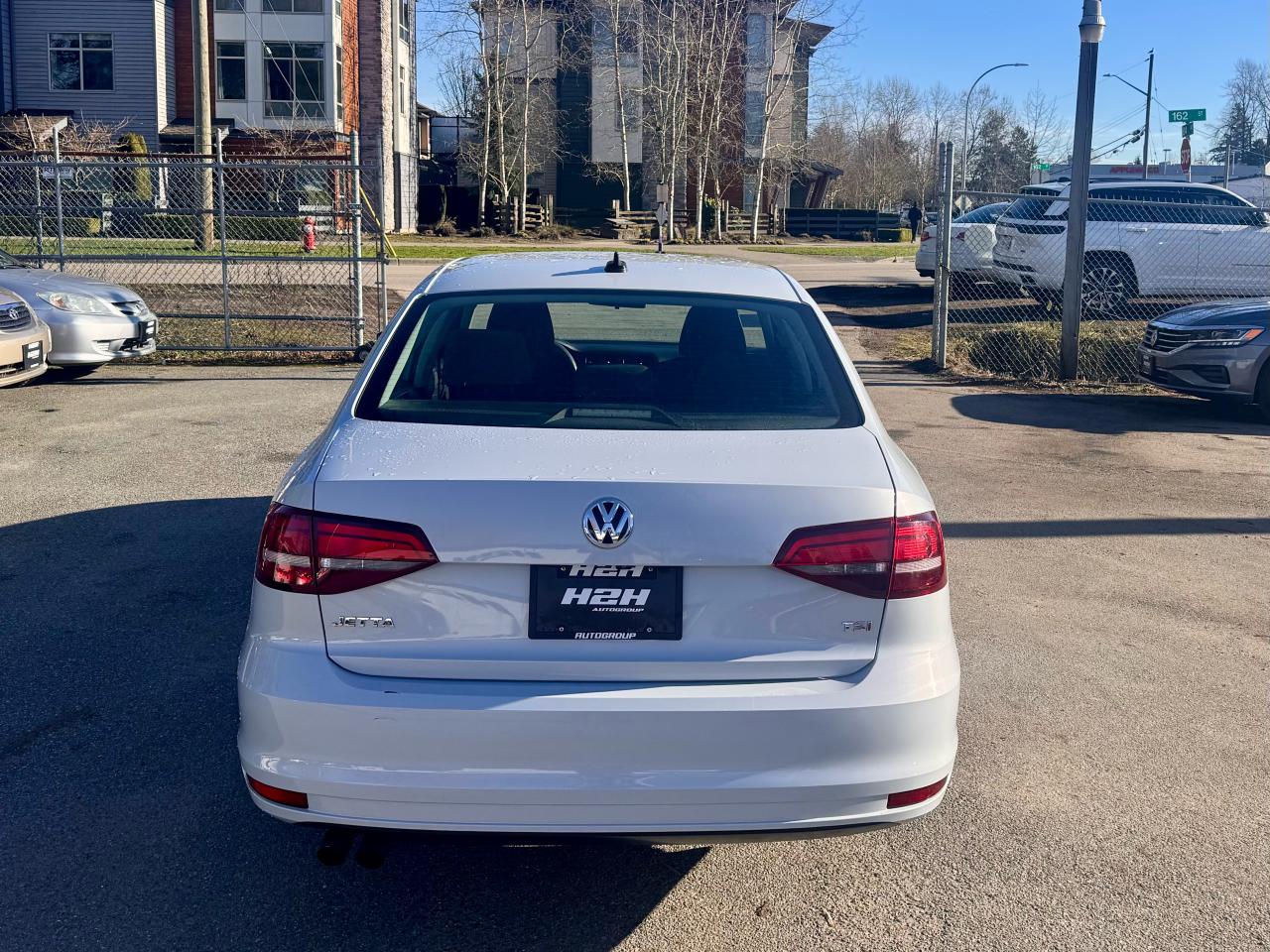 2017 Volkswagen Jetta FINANCING AVAILABLE Photo6