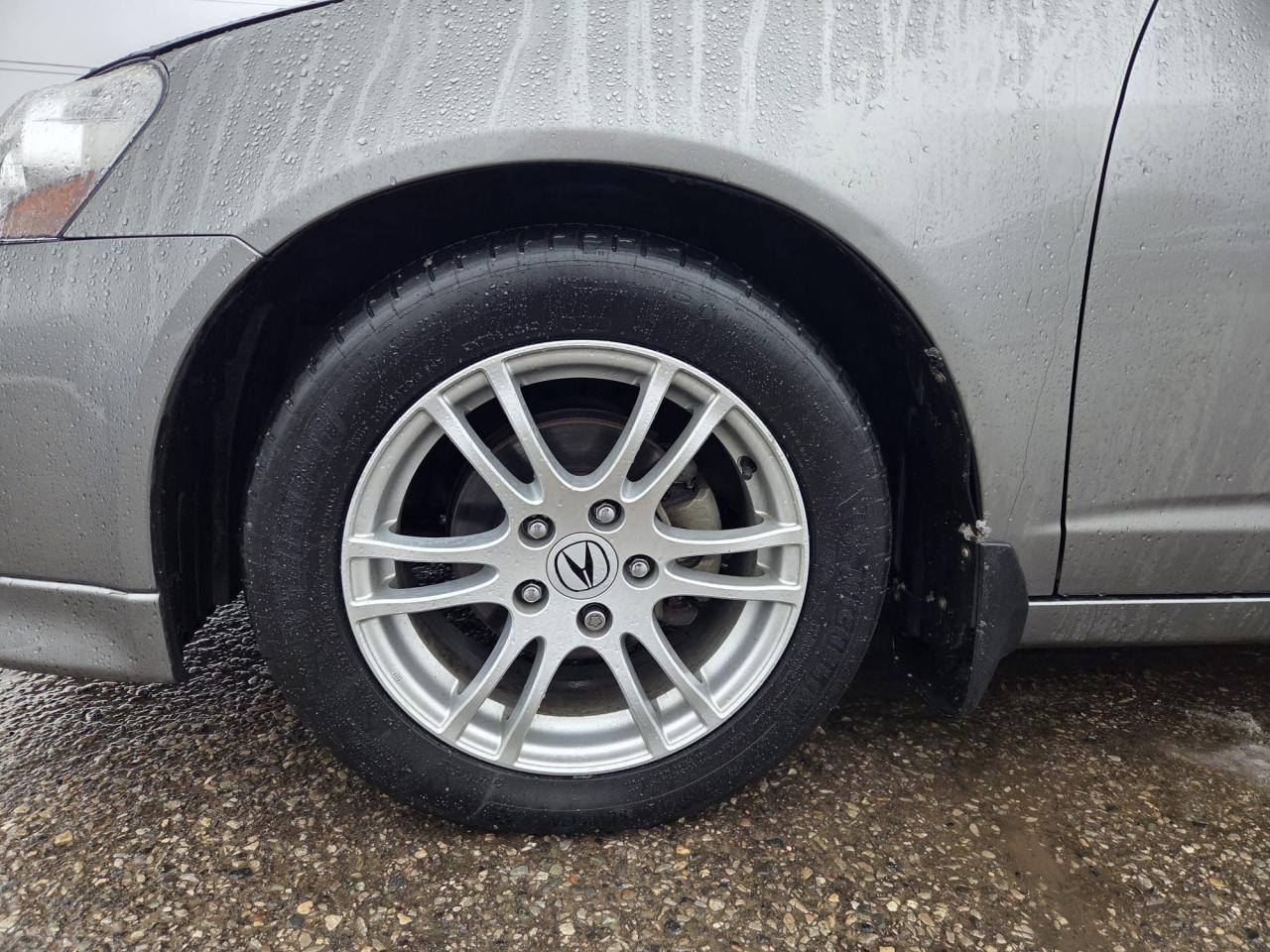 2005 Acura RSX LOW KMS, ONLY 127KMS, VERY CLEAN, CERTIFIED Photo