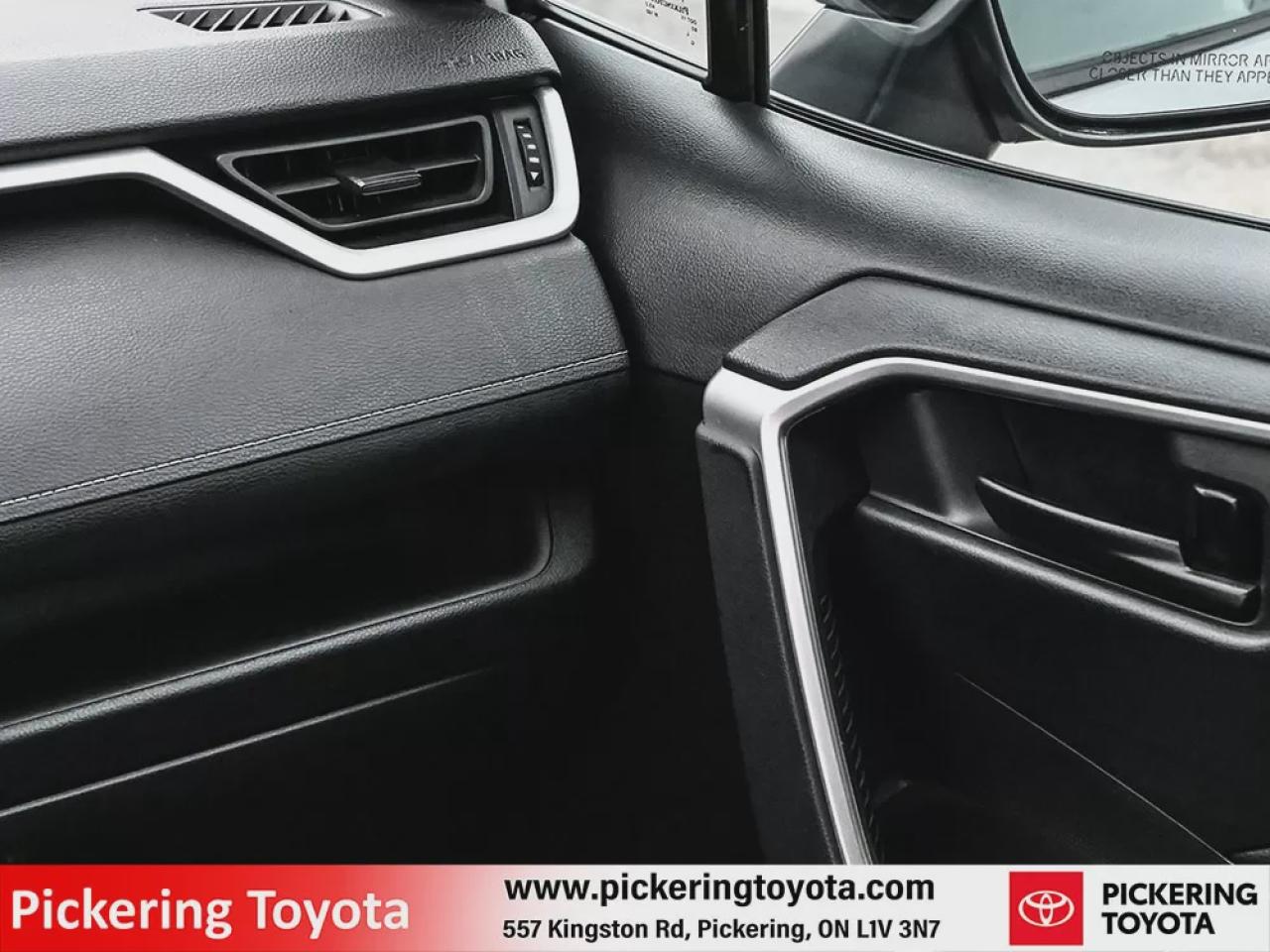 2020 Toyota RAV4 4DR AWD LE Photo