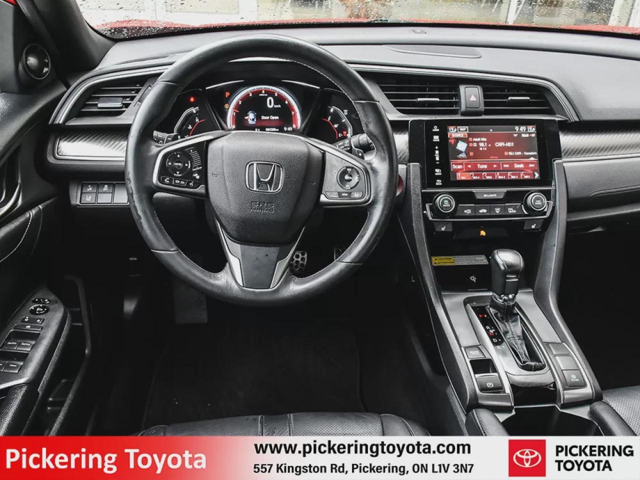 2017 Honda Civic Sport Touring Hatchback CVT Photo