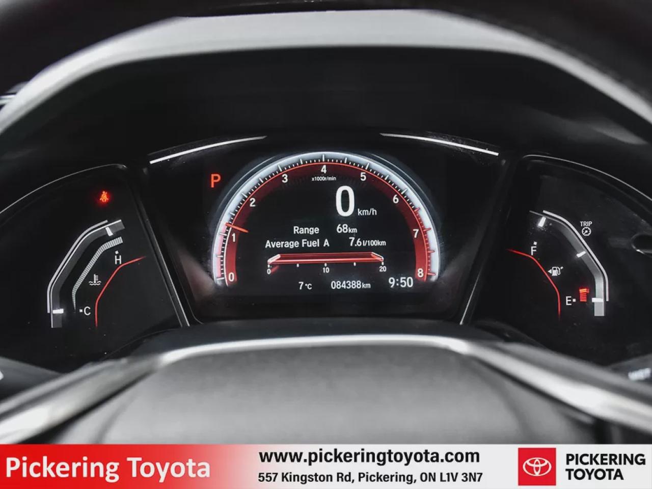 2017 Honda Civic Sport Touring Hatchback CVT Photo