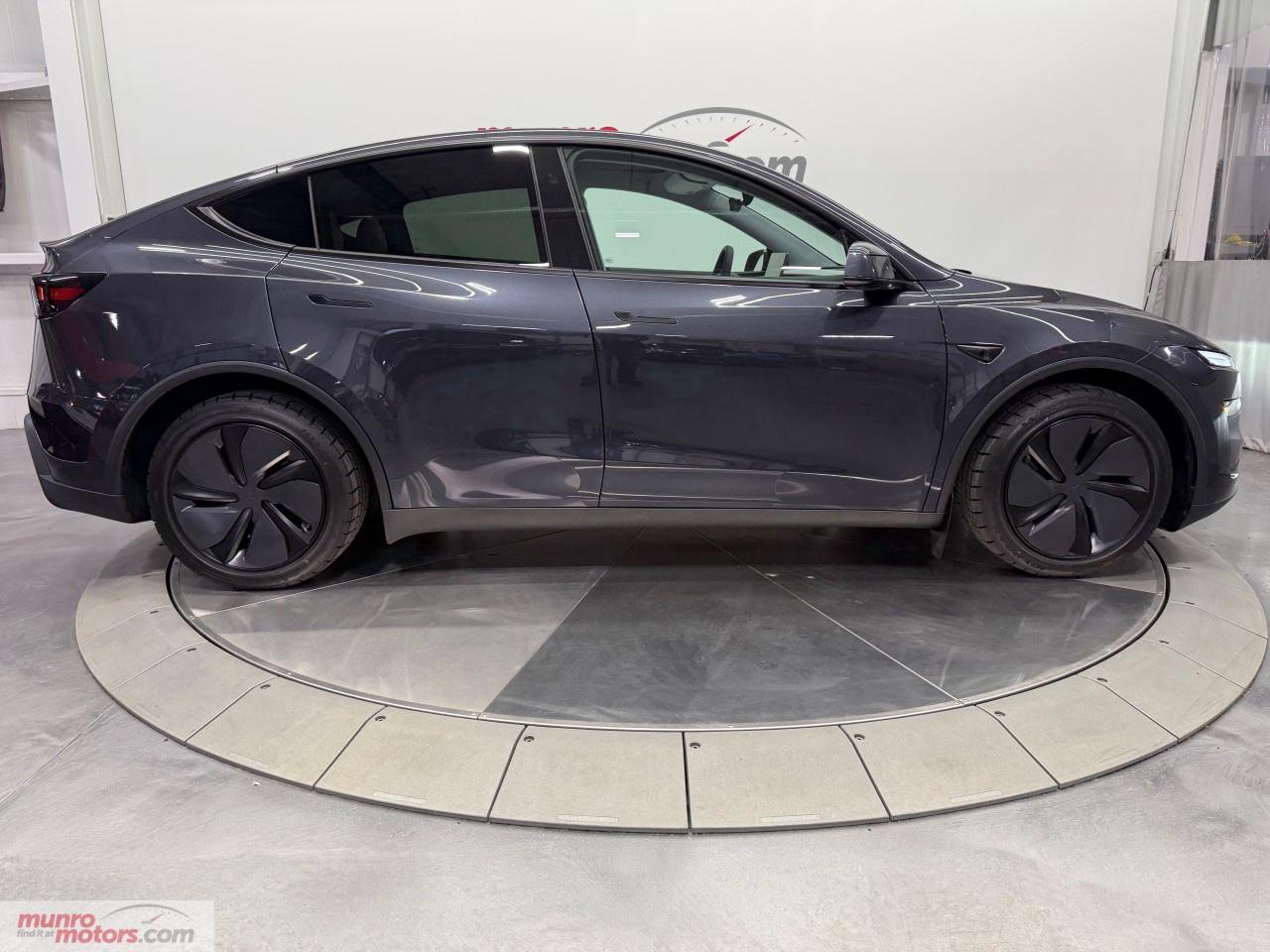 2026 Tesla Model Y Long Range AWD Photo