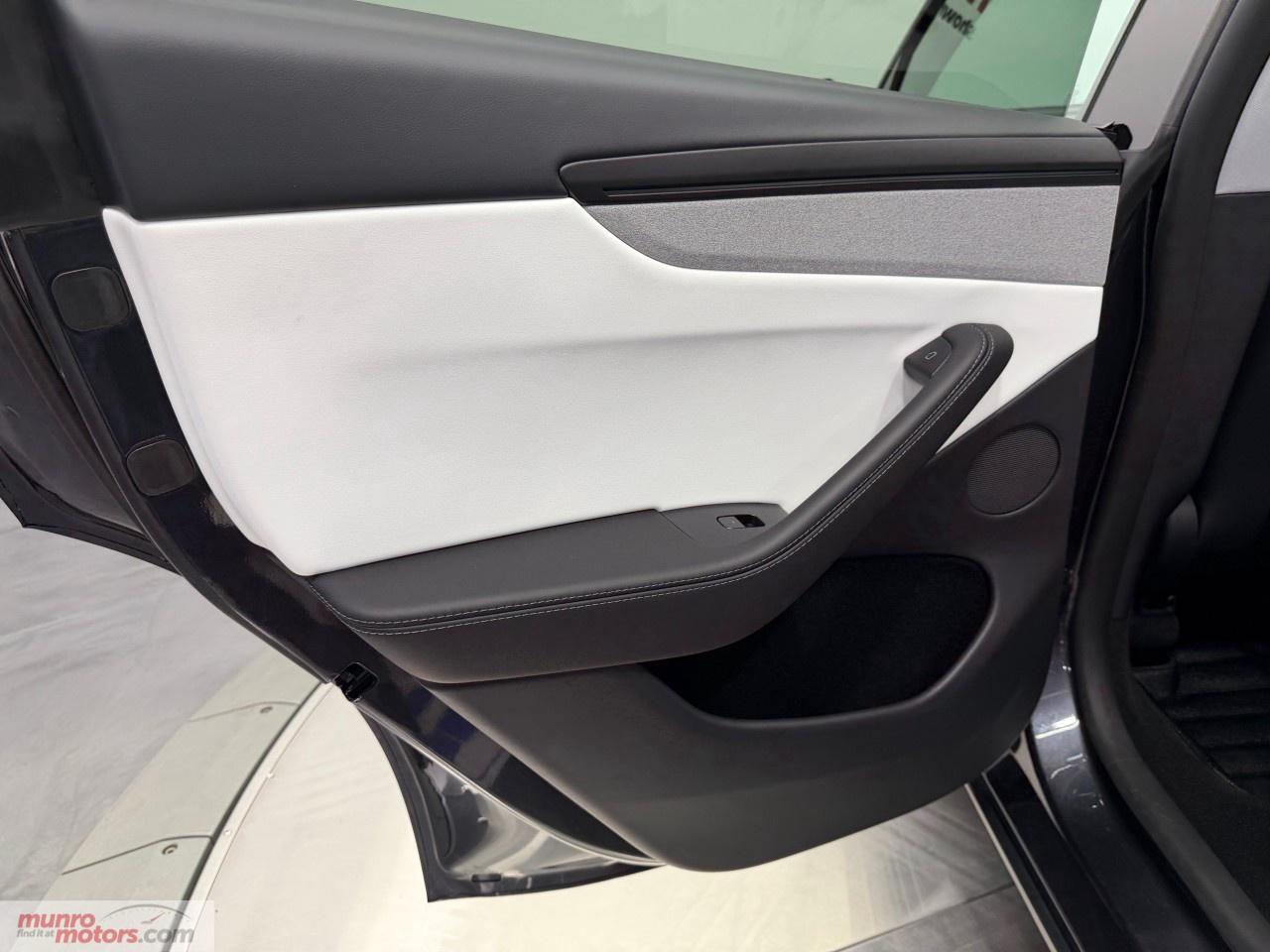 2026 Tesla Model Y Long Range AWD Photo