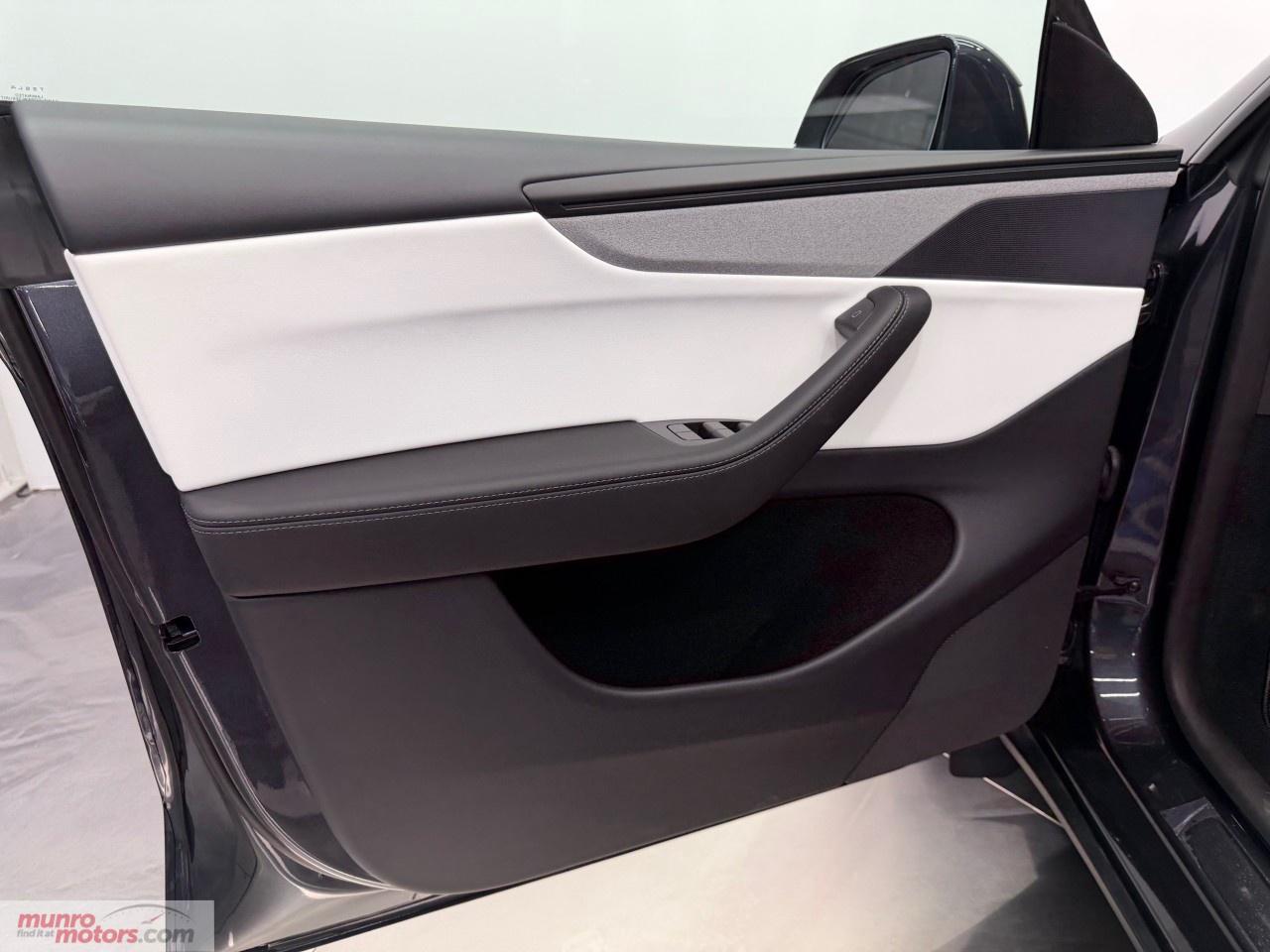 2026 Tesla Model Y Long Range AWD Photo