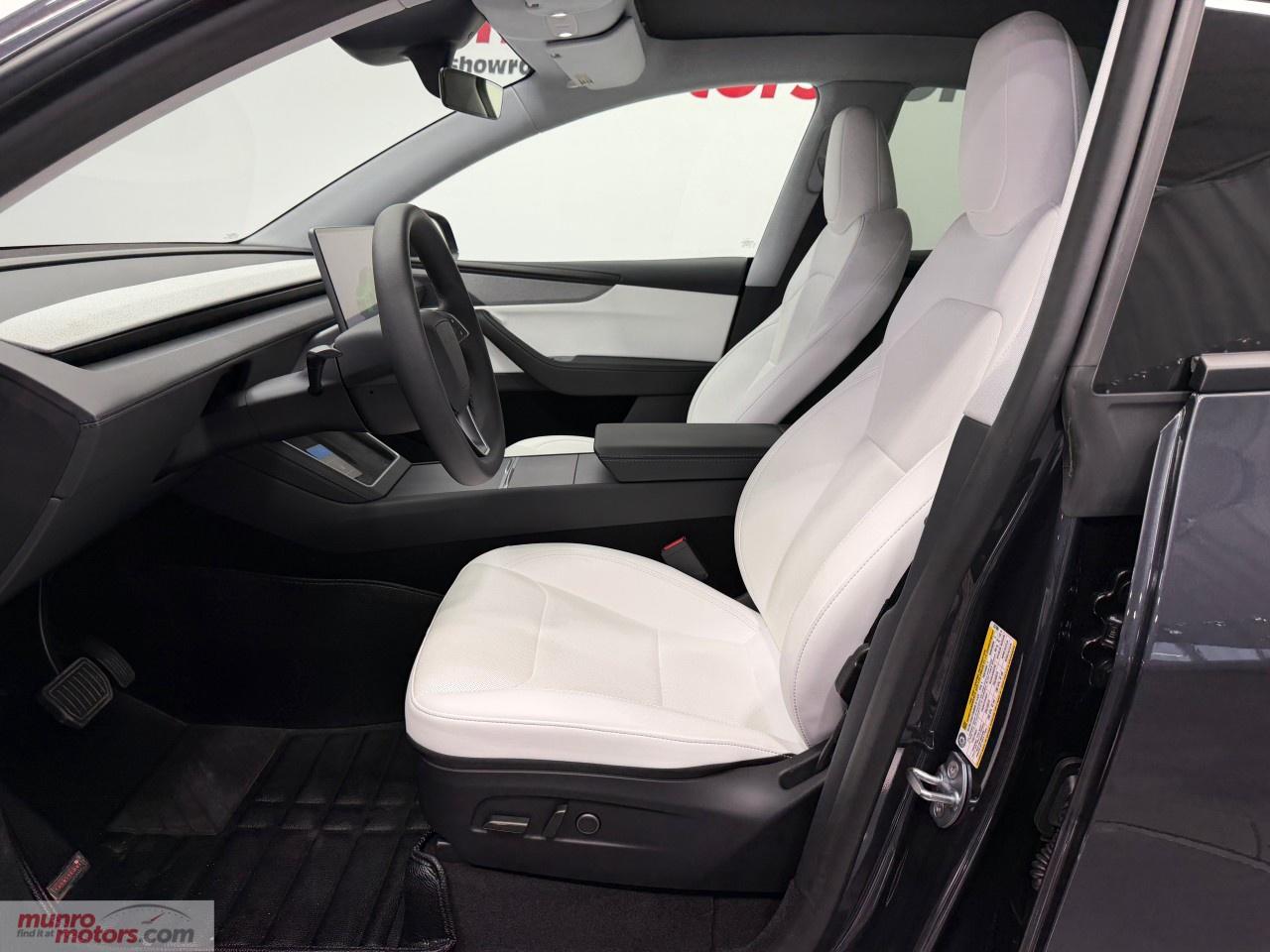 2026 Tesla Model Y Long Range AWD Photo