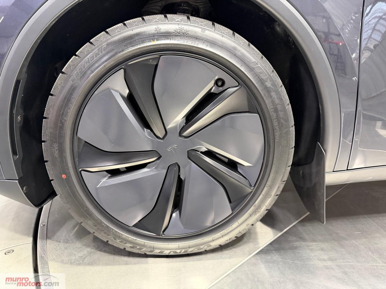 2026 Tesla Model Y Long Range AWD Photo