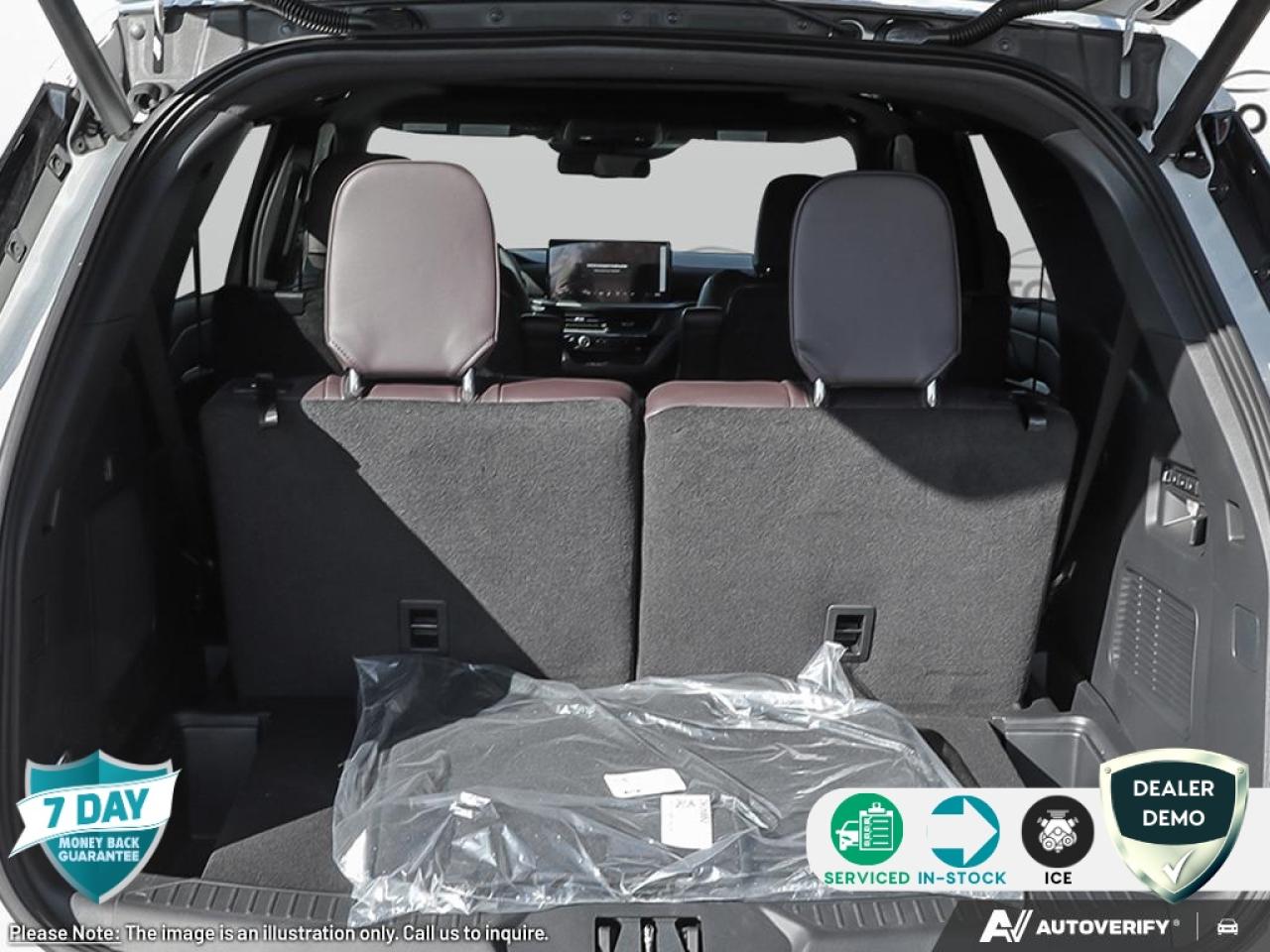 2026 Ford Explorer Platinum Photo