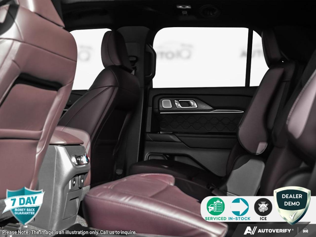 2026 Ford Explorer Platinum Photo