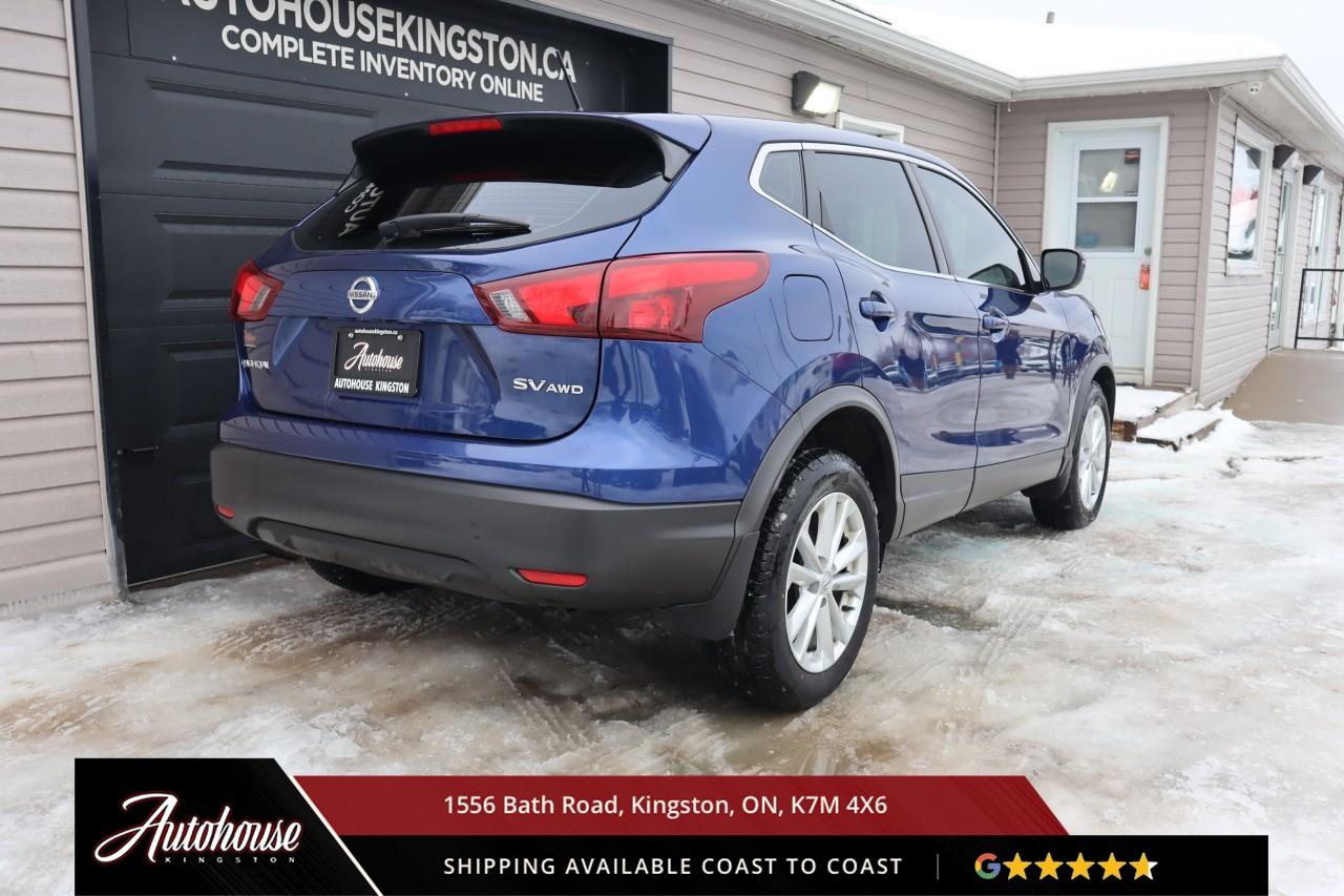 2017 Nissan Qashqai SV SUNROOF - REARVIEW CAMERA - AWD Photo