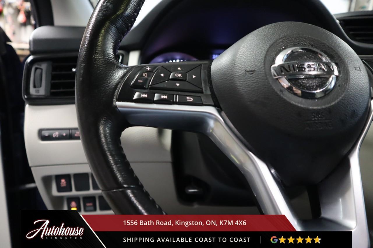 2017 Nissan Qashqai SV SUNROOF - REARVIEW CAMERA - AWD Photo
