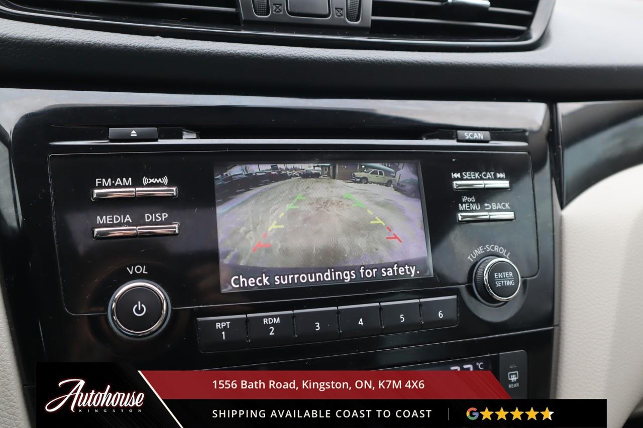 2017 Nissan Qashqai SV SUNROOF - REARVIEW CAMERA - AWD Photo