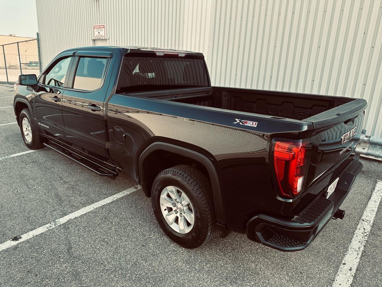 2020 GMC Sierra 1500 Crew Cab X31 -Trible Black 5.3 Litre - 6.5 Ft Box Photo