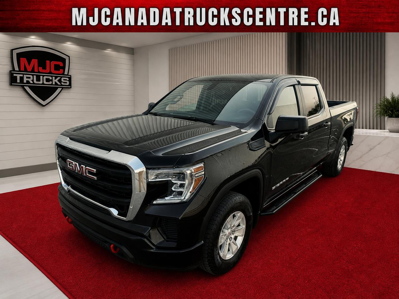 2020 GMC Sierra 1500 Crew Cab X31 -Trible Black 5.3 Litre - 6.5 Ft Box