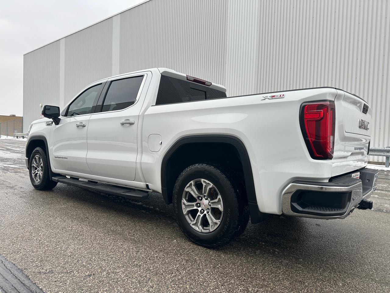 2021 GMC Sierra 1500 4WD Crew Cab SLT X31 Off Road Photo4