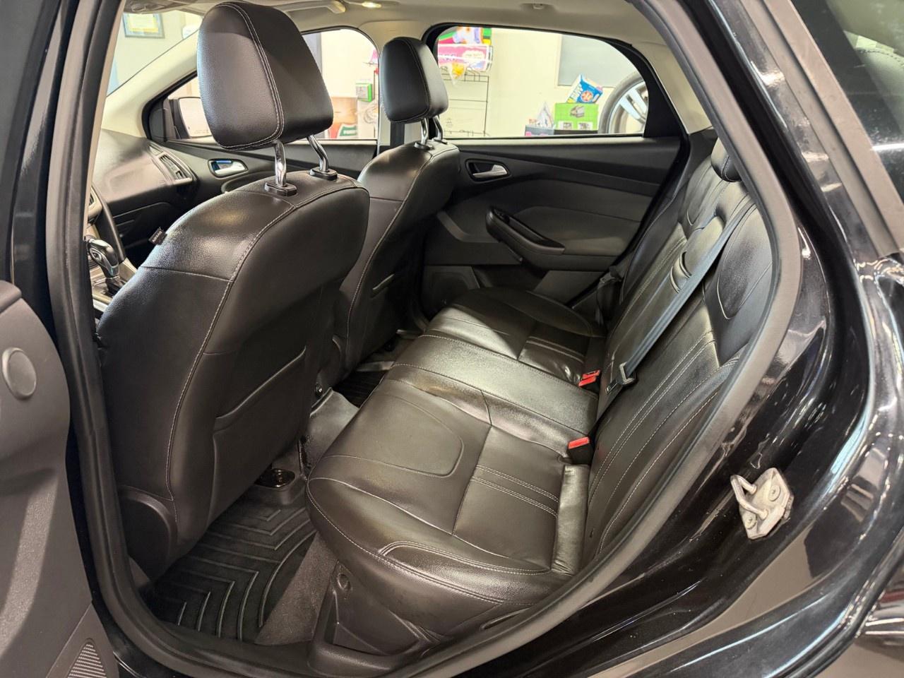 2012 Ford Focus SEL Photo