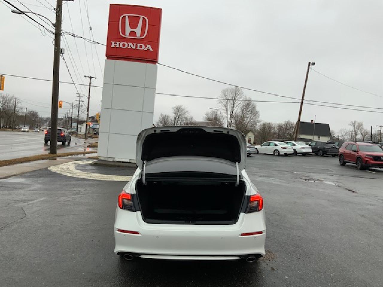 2024 Honda Civic SI Sedan BASE Photo