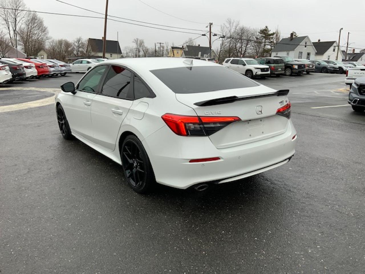 2024 Honda Civic SI Sedan BASE Photo