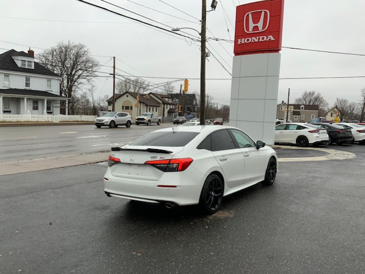 2024 Honda Civic SI Sedan BASE Photo