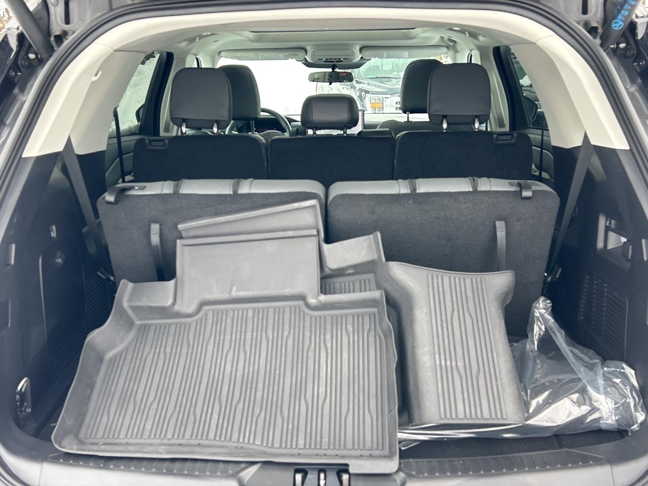 2025 Ford Explorer Active 4WD Photo