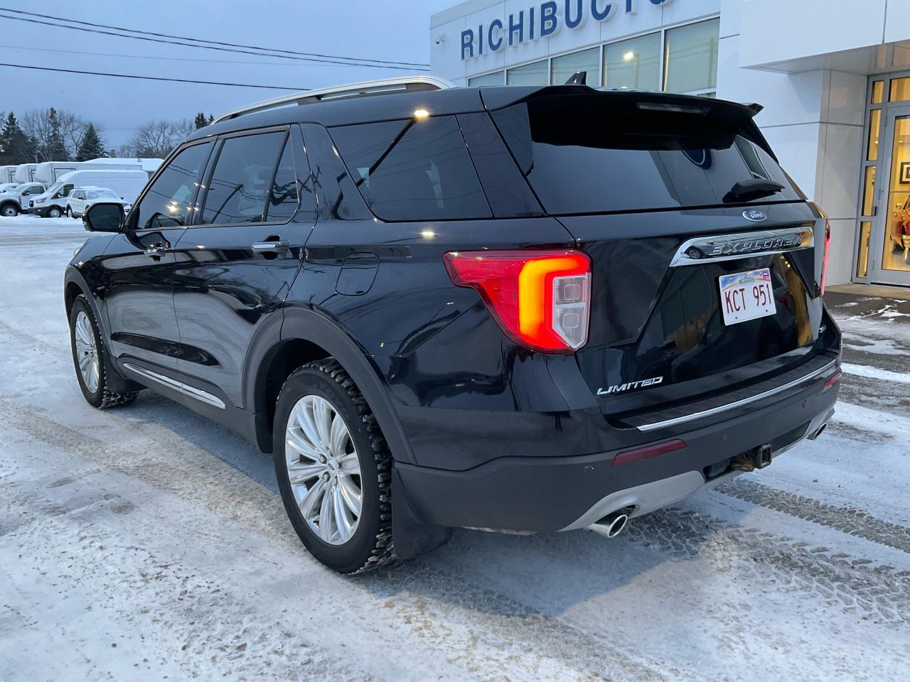 2020 Ford Explorer EXPLORER Photo3