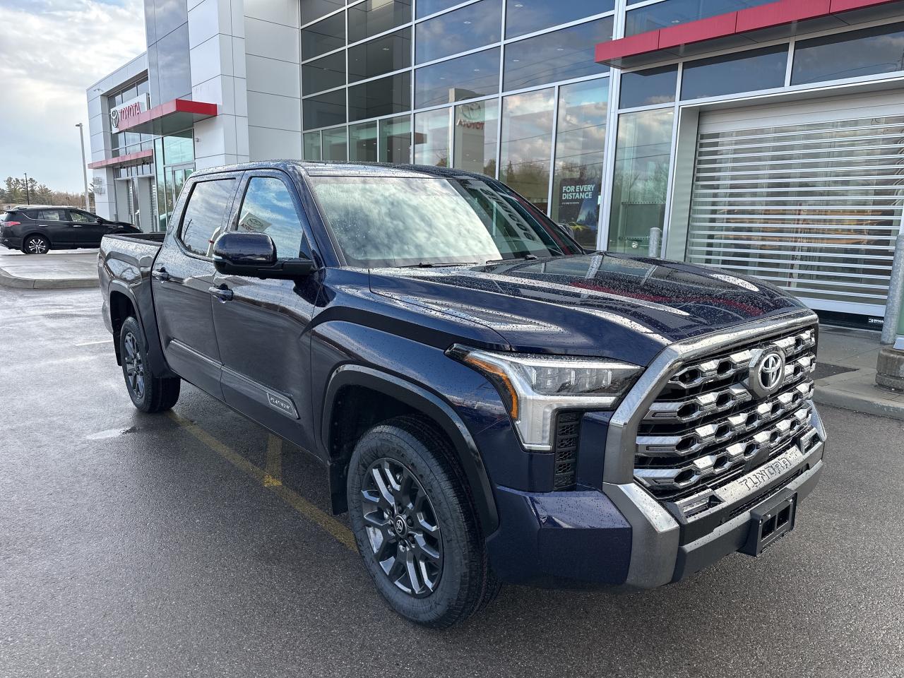 2026 Toyota Tundra Platinum Photo2
