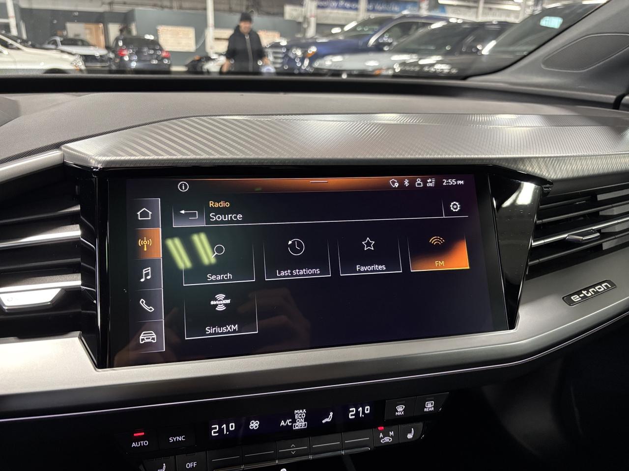 2024 Audi Q4 e-tron 50 QUATTRO|LEATHER|PANOROOF|SAFETYTECH|BACKUPCAM|+ Photo