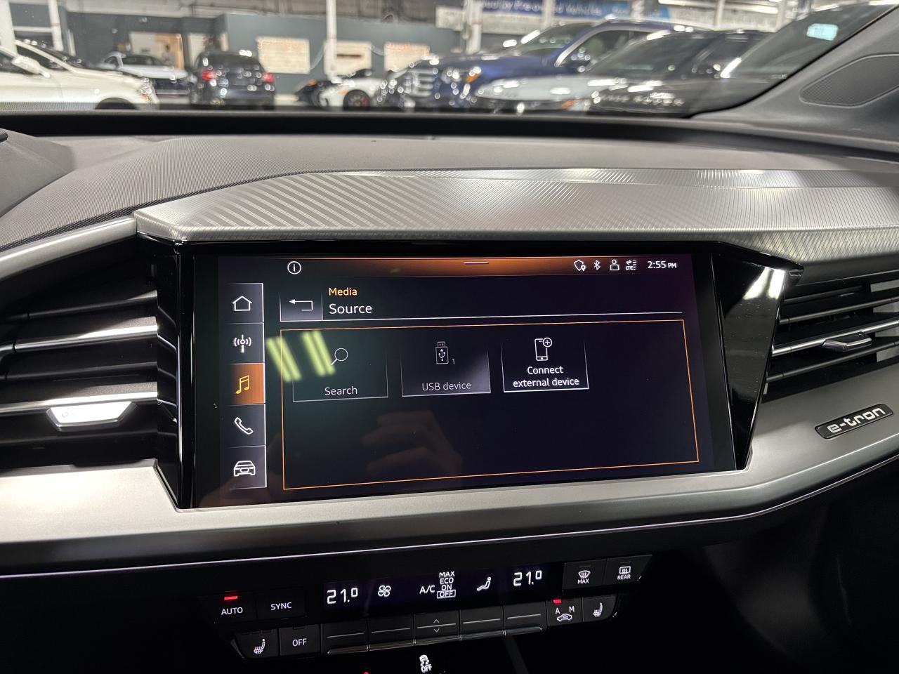 2024 Audi Q4 e-tron 50 QUATTRO|LEATHER|PANOROOF|SAFETYTECH|BACKUPCAM|+ Photo