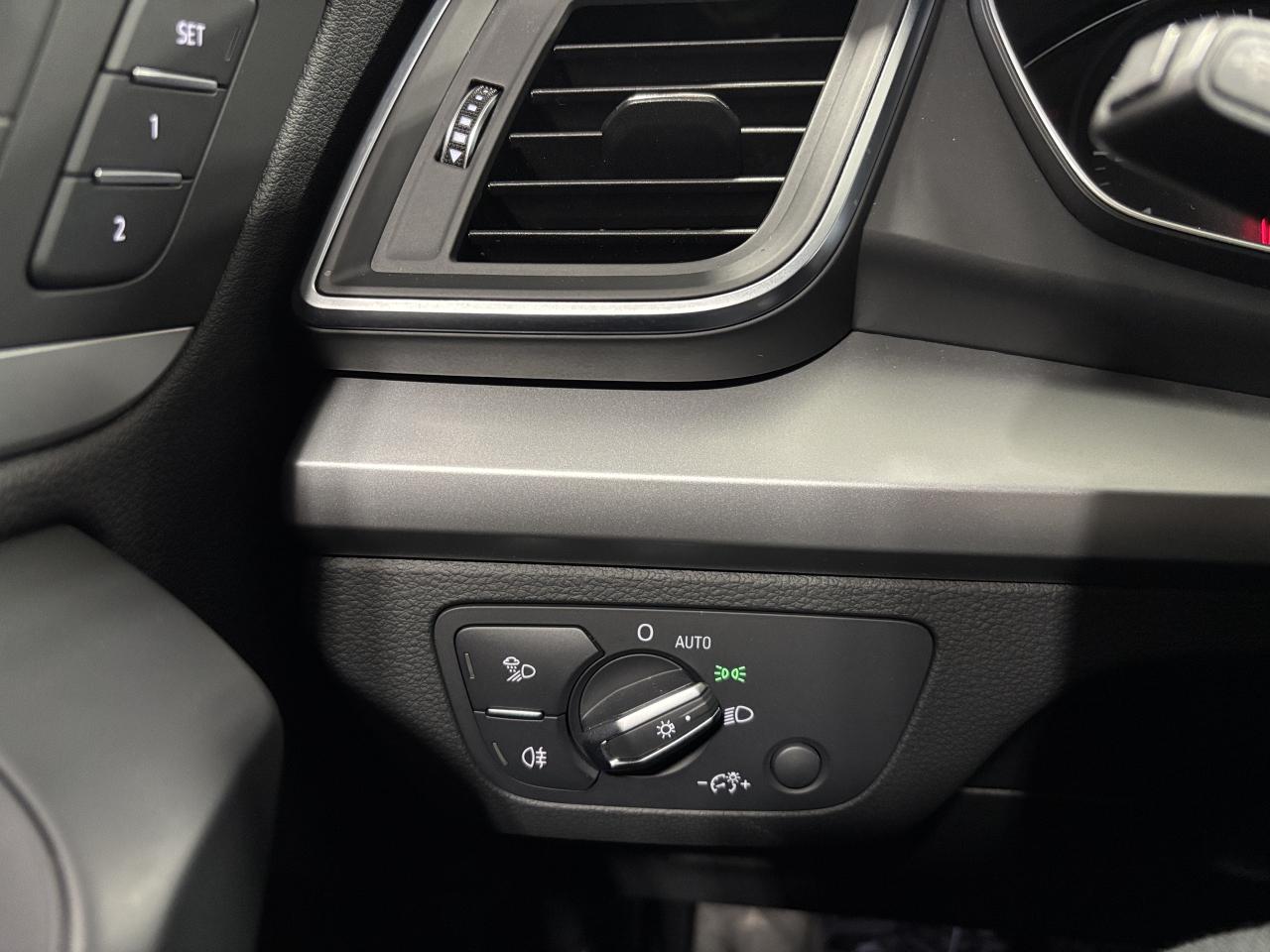 2021 Audi Q5 Komfort|QUATTRO|BROWNLEATHER|BACKCAM|HEATEDSTEER|+ Photo