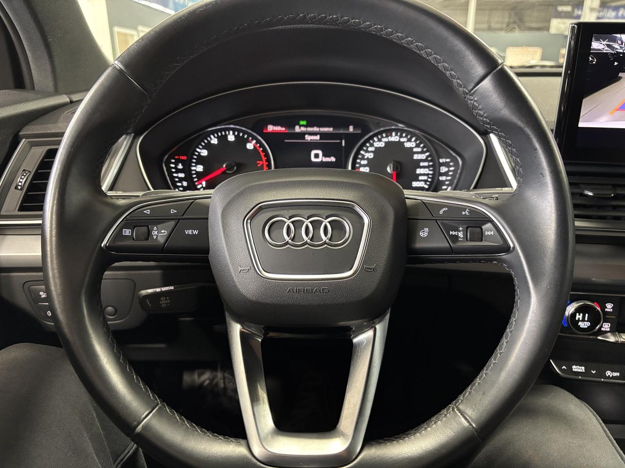 2021 Audi Q5 Komfort|QUATTRO|BROWNLEATHER|BACKCAM|HEATEDSTEER|+ Photo