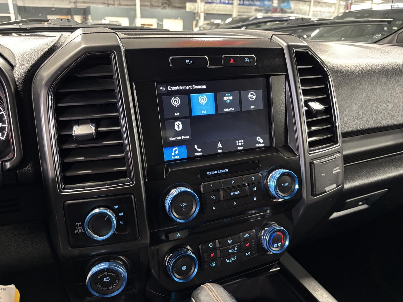 2017 Ford F-150 XLT 4WD|ECOBOOST|SUPERCREW|NAV|BACKUPCAM|HEATSEATS Photo