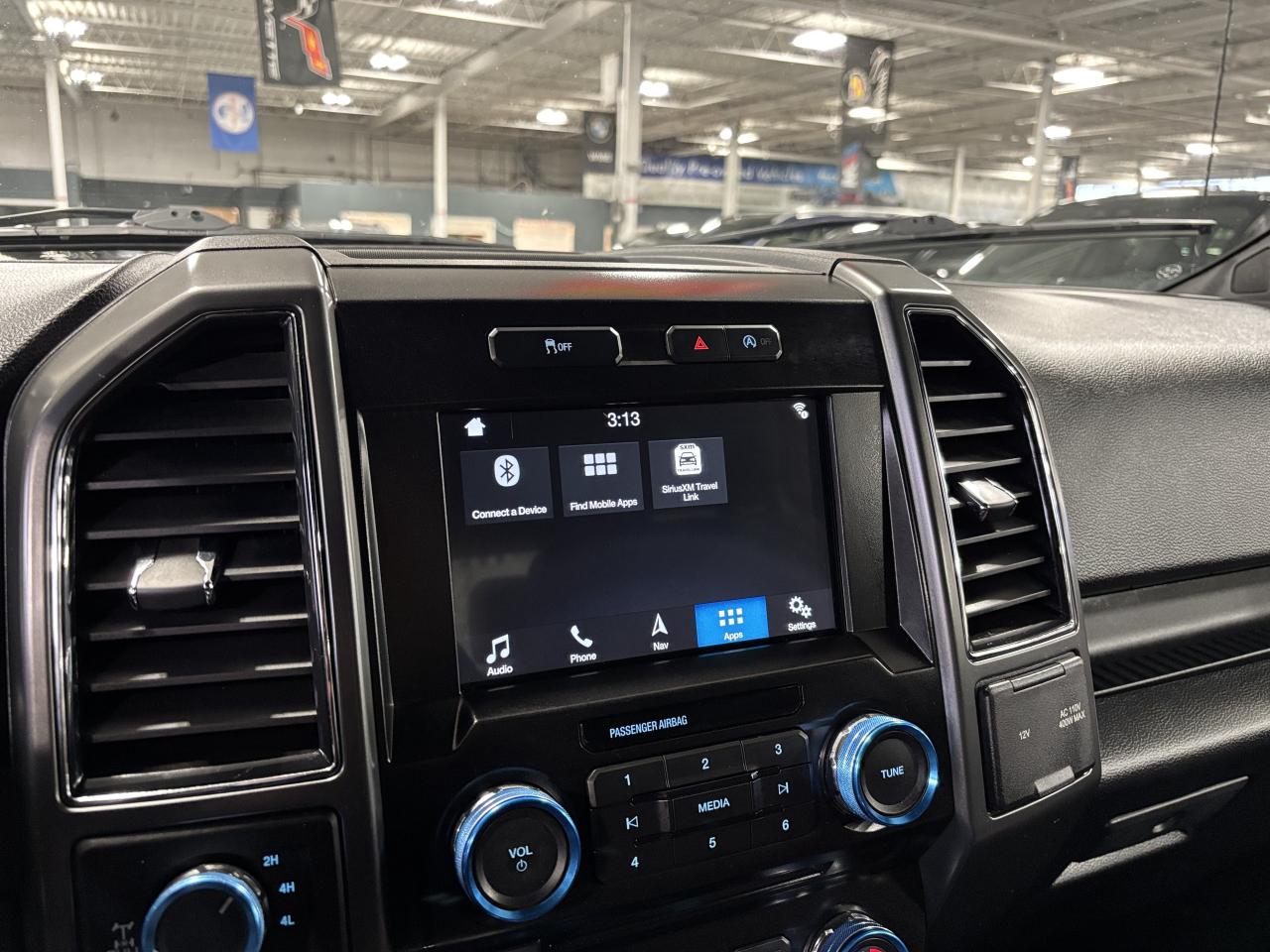 2017 Ford F-150 XLT 4WD|ECOBOOST|SUPERCREW|NAV|BACKUPCAM|HEATSEATS Photo