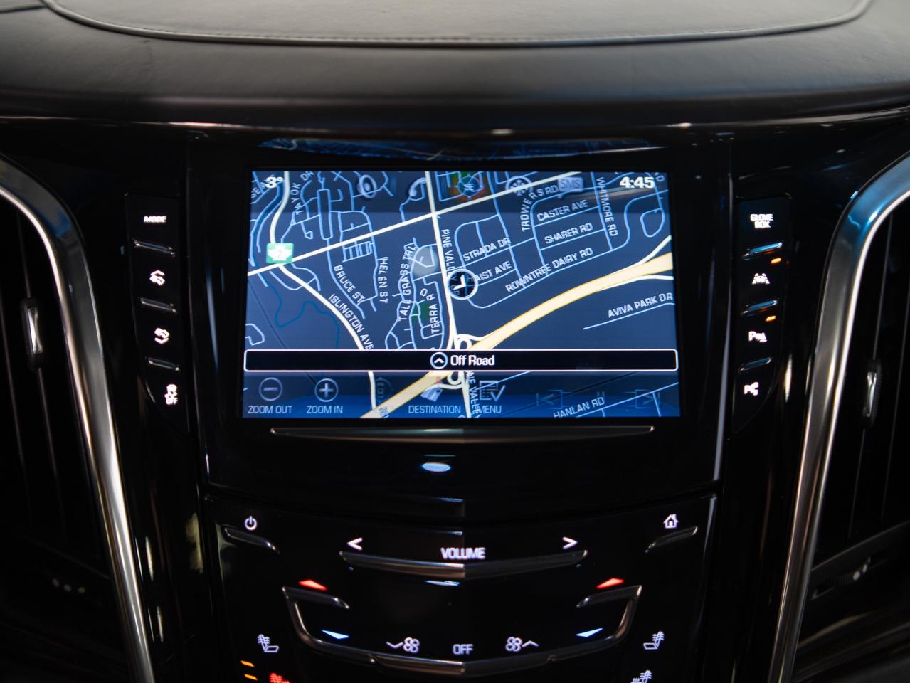 2018 Cadillac Escalade ESV PLATINUM | ENTERTAINMENT PKG | 7 PASS | 22 IN Photo