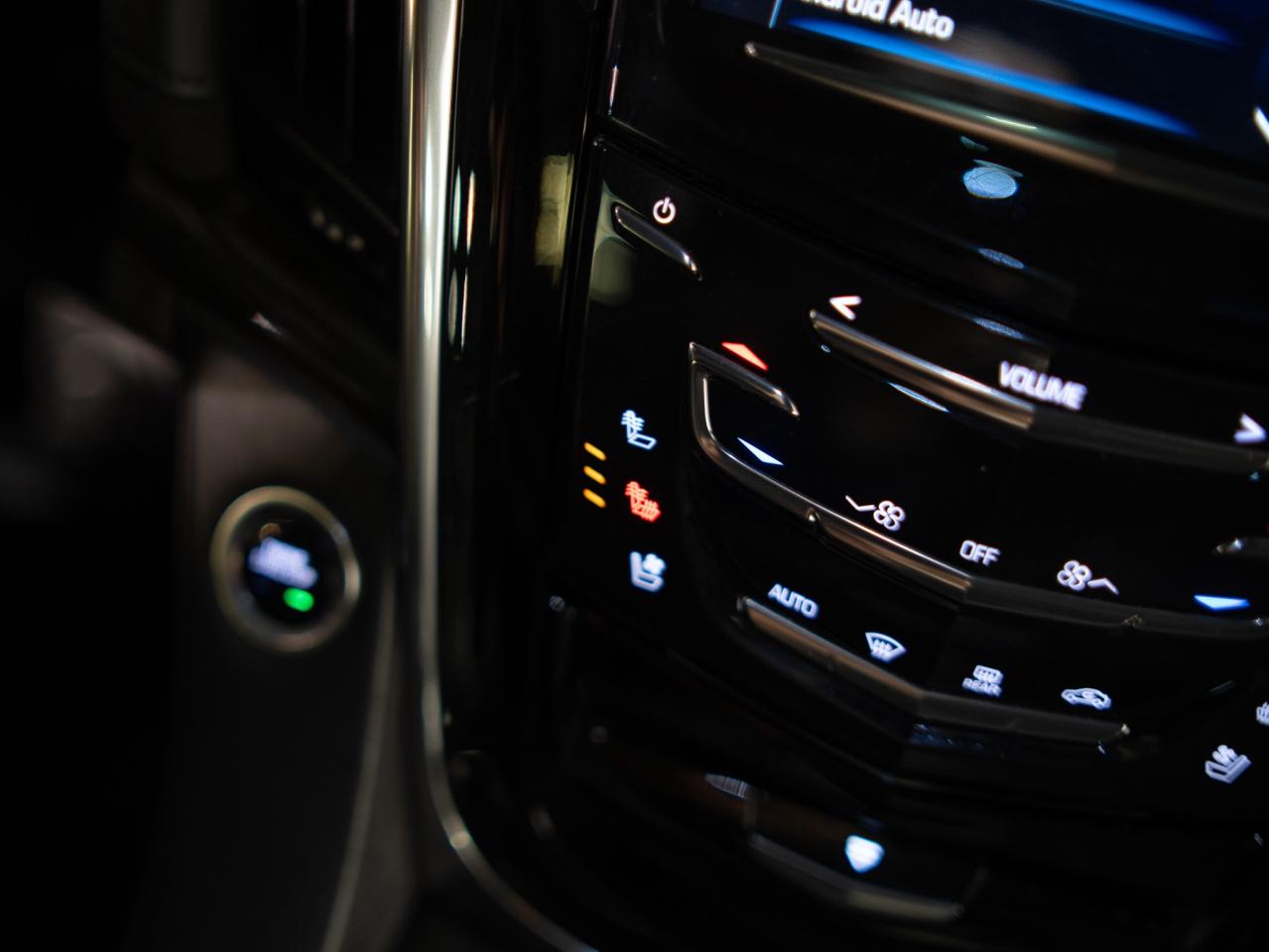 2018 Cadillac Escalade ESV PLATINUM | ENTERTAINMENT PKG | 7 PASS | 22 IN Photo