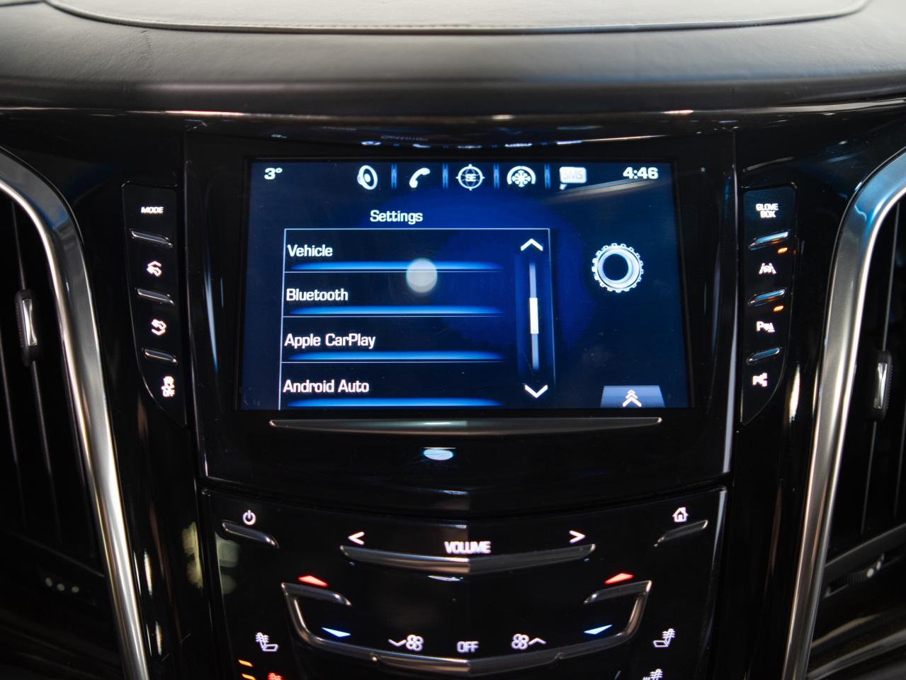 2018 Cadillac Escalade ESV PLATINUM | ENTERTAINMENT PKG | 7 PASS | 22 IN Photo