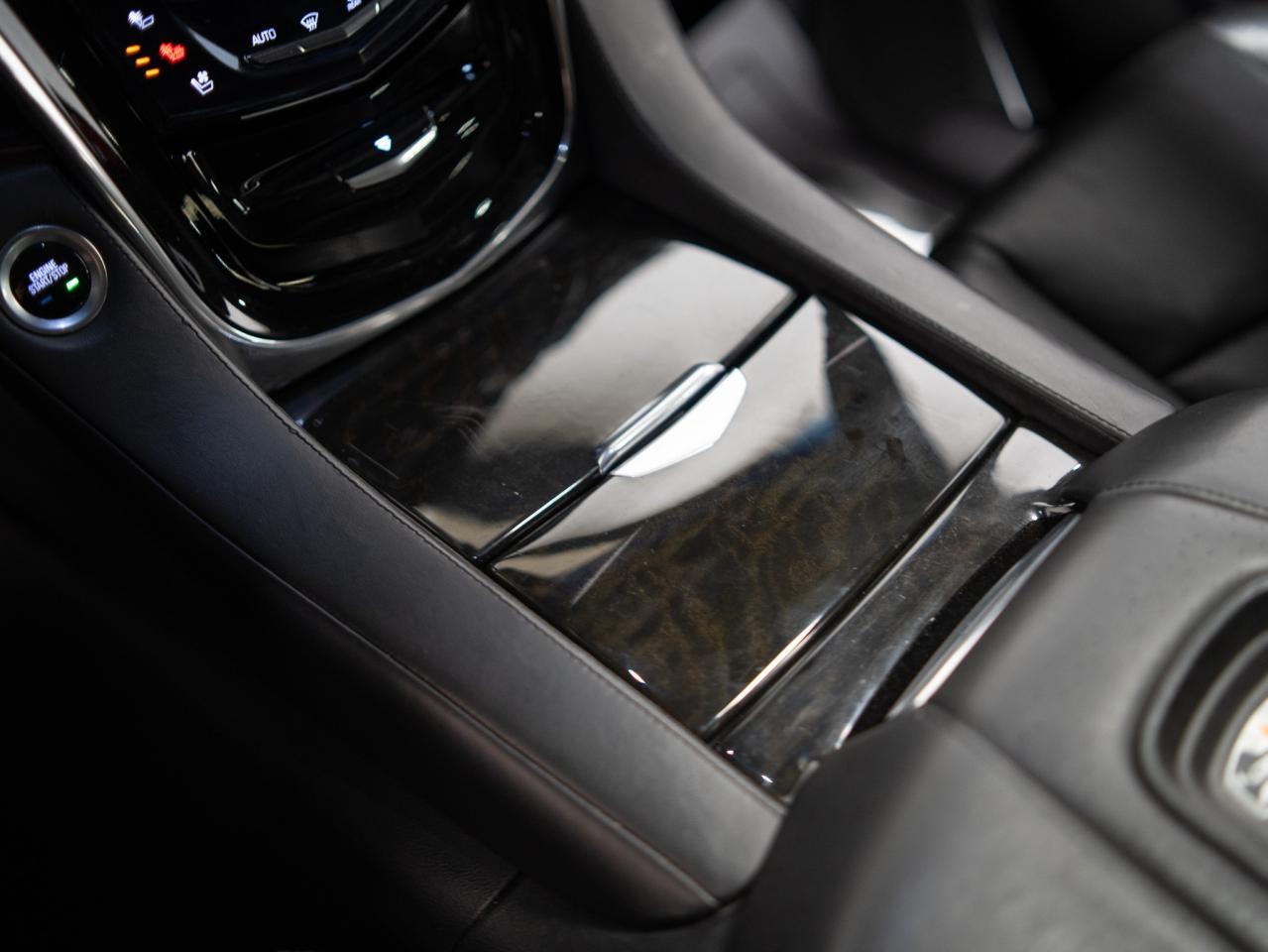 2018 Cadillac Escalade ESV PLATINUM | ENTERTAINMENT PKG | 7 PASS | 22 IN Photo