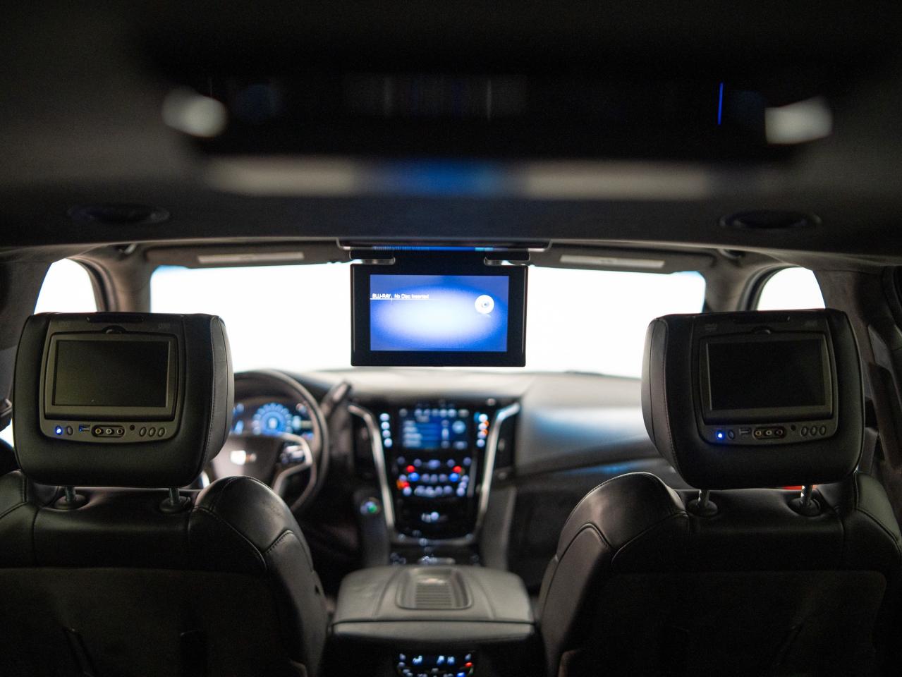 2018 Cadillac Escalade ESV PLATINUM | ENTERTAINMENT PKG | 7 PASS | 22 IN Photo