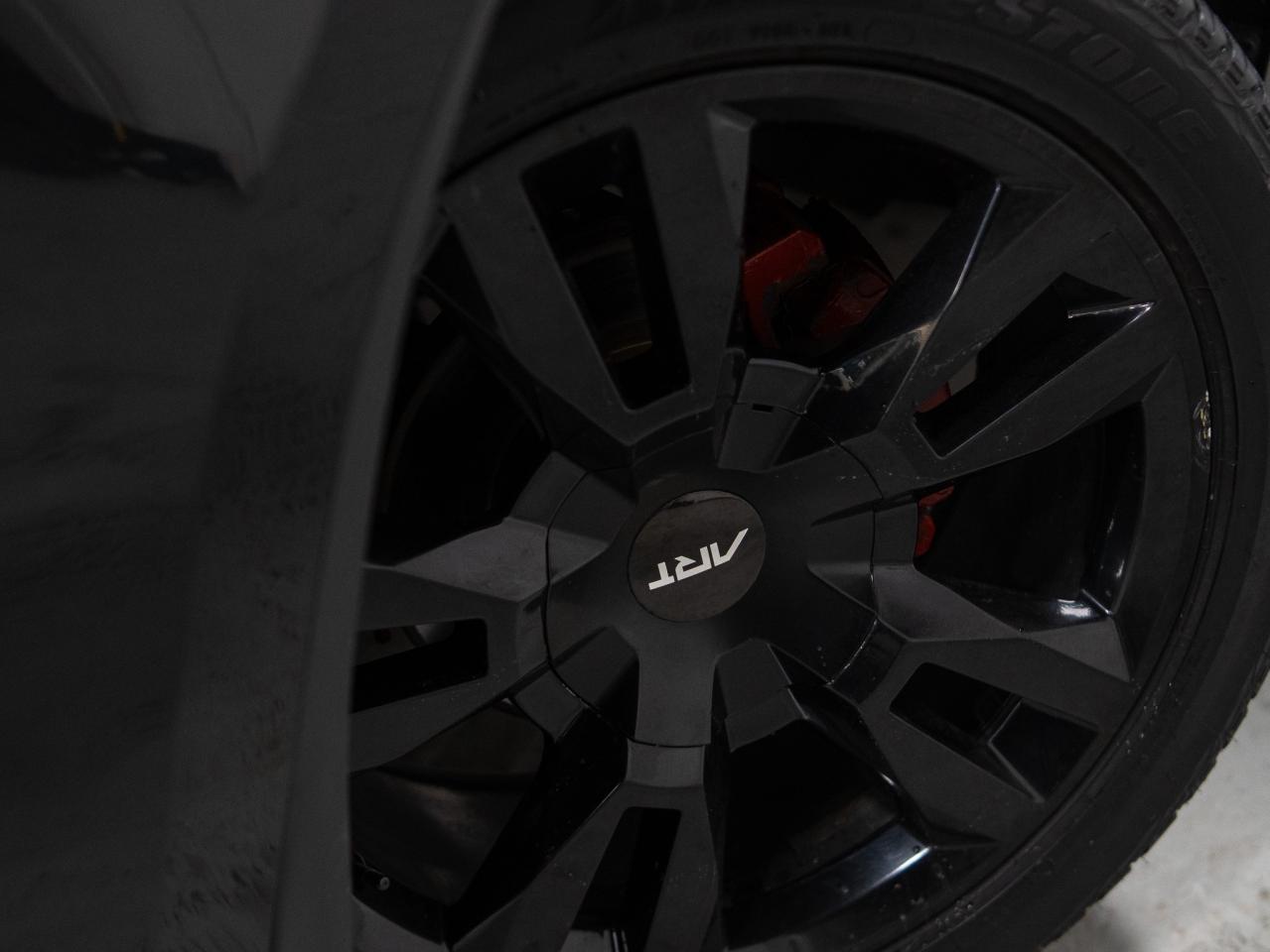 2018 Cadillac Escalade ESV PLATINUM | ENTERTAINMENT PKG | 7 PASS | 22 IN Photo