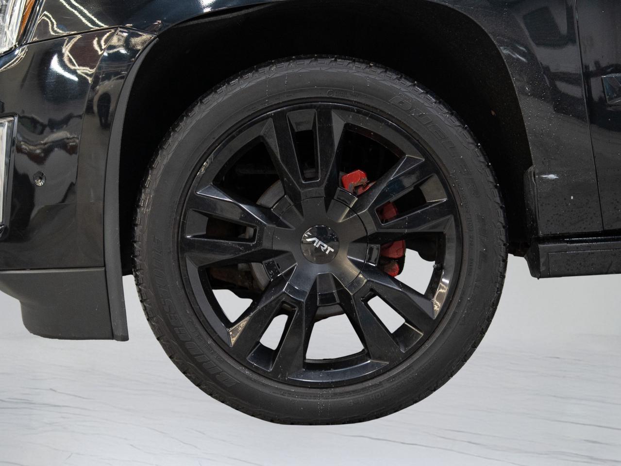 2018 Cadillac Escalade ESV PLATINUM | ENTERTAINMENT PKG | 7 PASS | 22 IN Photo