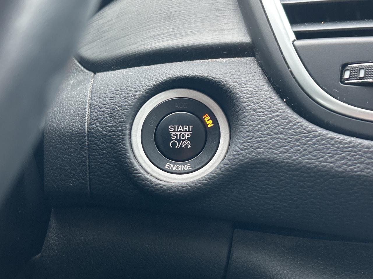 2015 Chrysler 200 LTD, HEATED SEATS, BACK UP CAMERA, REMOTE START! - Photo #19