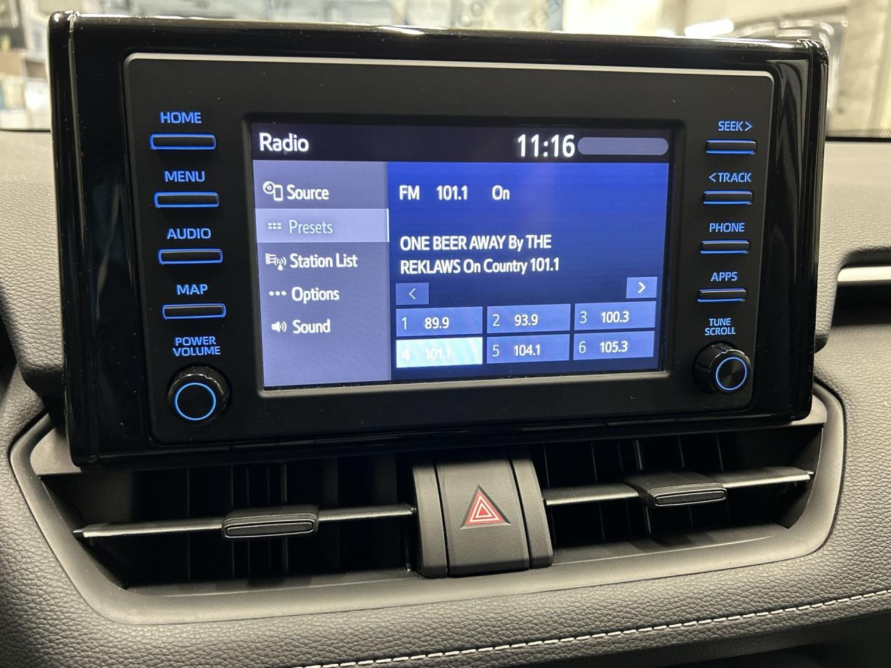 2021 Toyota RAV4 AWD | ONLY 40,000KMS! | CARPLAY | HTD SEATS | A/C Photo3