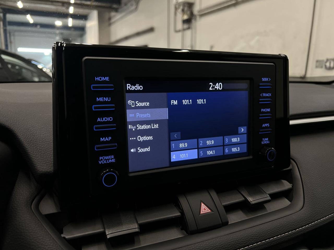 2021 Toyota RAV4 AWD | ONLY 40,000KMS! | CARPLAY | HTD SEATS | A/C Photo