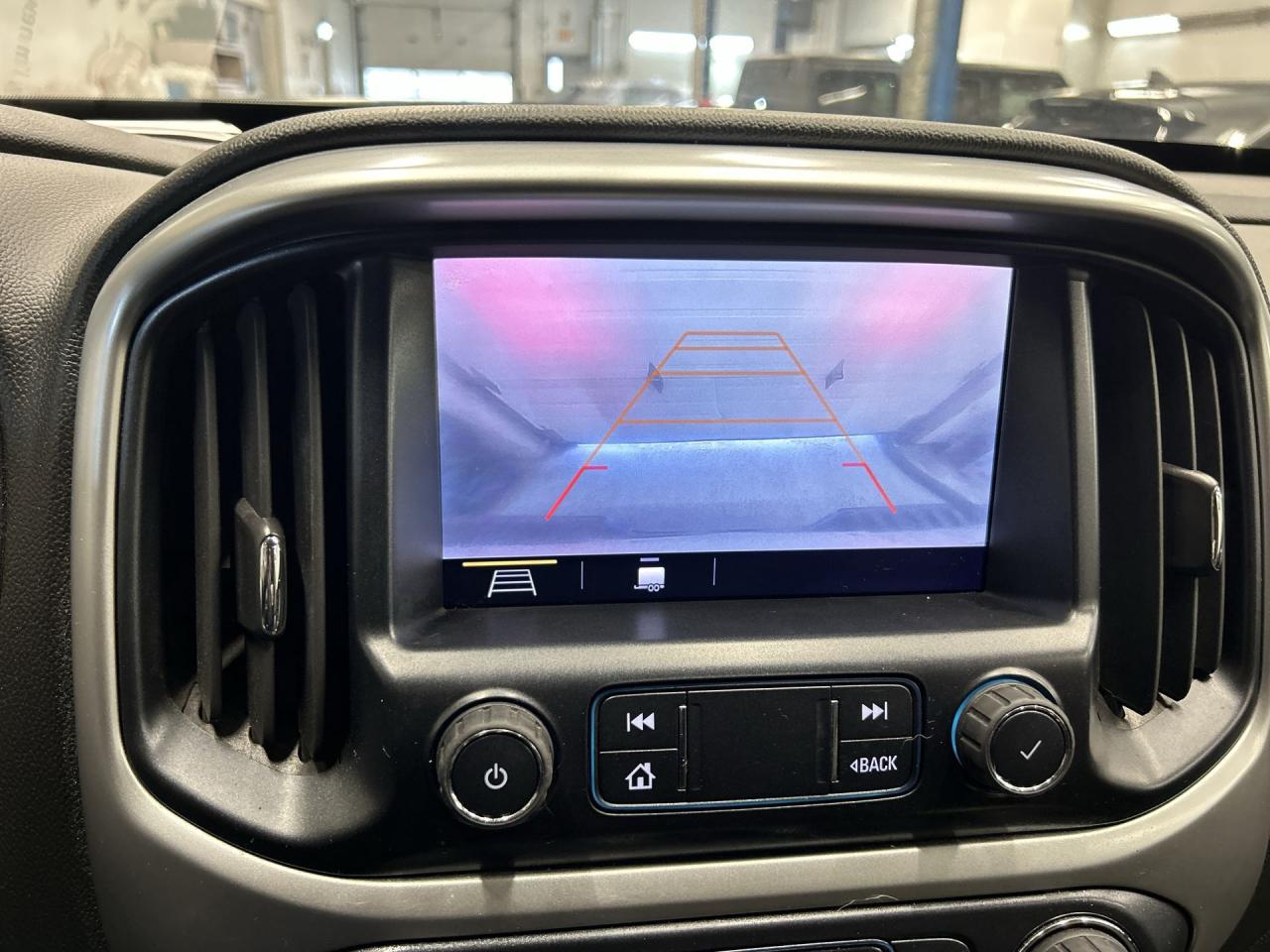 2019 Chevrolet Colorado JUST LANDED Photo3