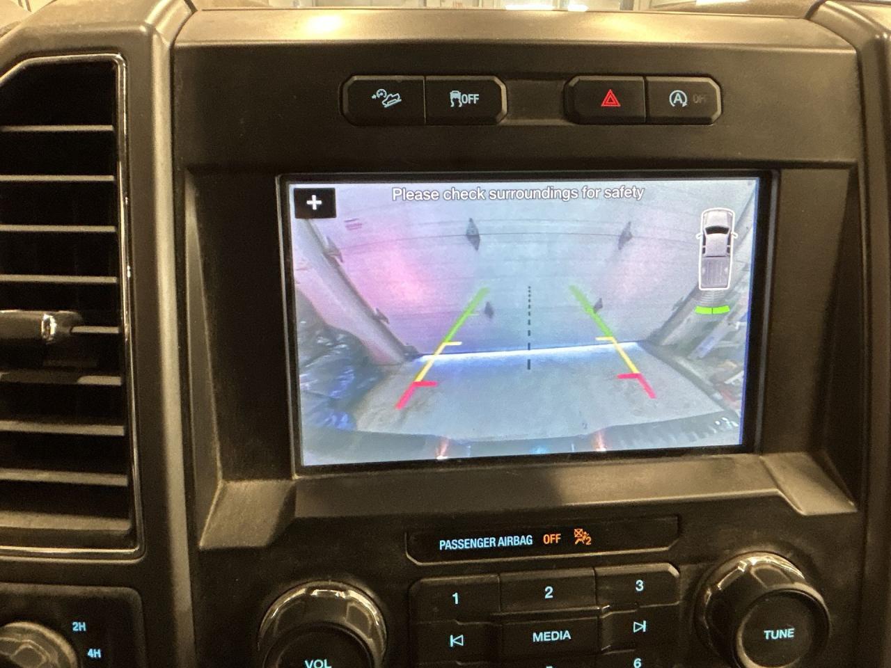 2019 Ford F-150 XLT 4x4 | 5.0L V8 | CREW | CARPLAY | REMOTE START Photo