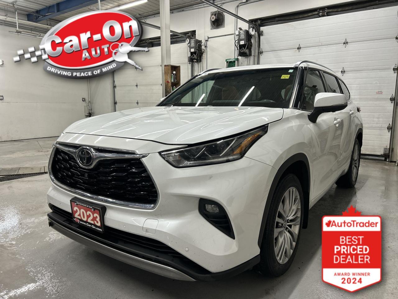 2023 Toyota Highlander JUST LANDED Photo0