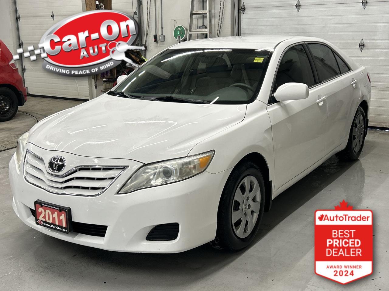 2011 Toyota Camry LE | ONLY 77,000KMS! | KEYLESS ENTRY | CD PLAYER Photo0