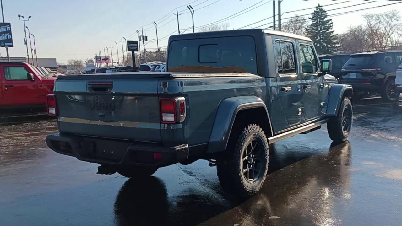 2026 Jeep Gladiator Willys 4x4 Photo