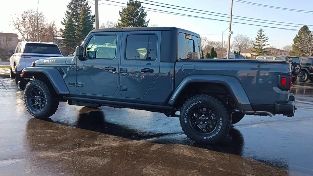 2026 Jeep Gladiator Willys 4x4 Photo