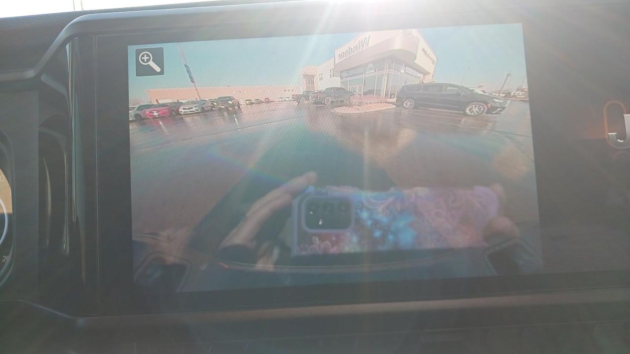 2026 Jeep Gladiator Willys 4x4 Photo